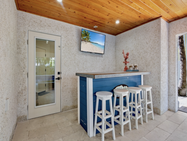 Anna Maria 7 Bedroom Private Pool Vacation Beach Home